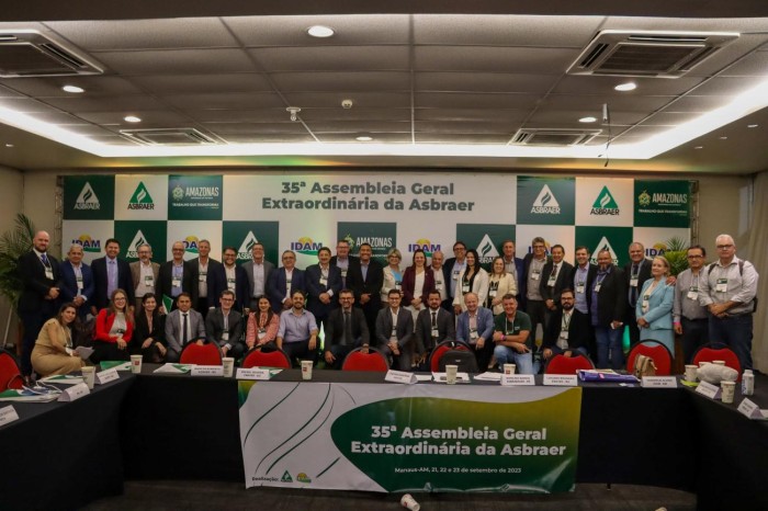 Emater expõe ações para agricultura familiar em evento nacional de assistência técnica