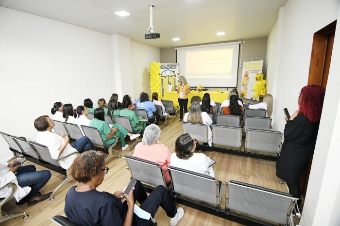 Hospital Geral de Nova Iguaçu promove roda de conversa com funcionários sobre Setembro Amarelo