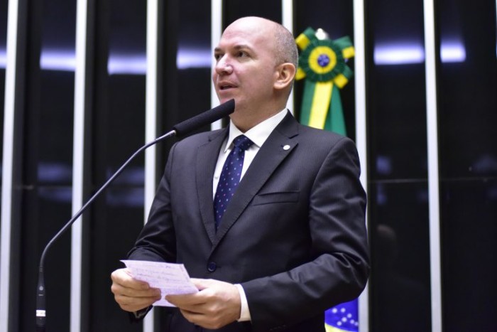 Projeto proíbe a definição de prazo de validade para créditos adquiridos por usuário de serviço público