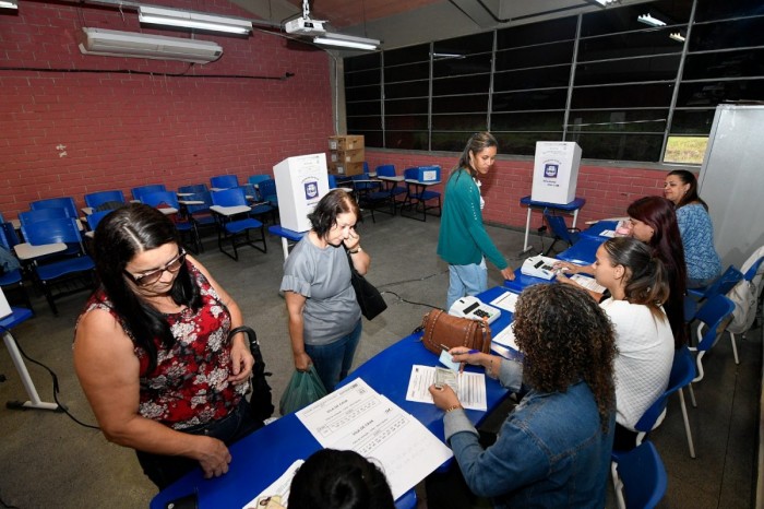 Eleitores de Nova Iguaçu escolhem os 25 novos conselheiros tutelares com mandato até 2024