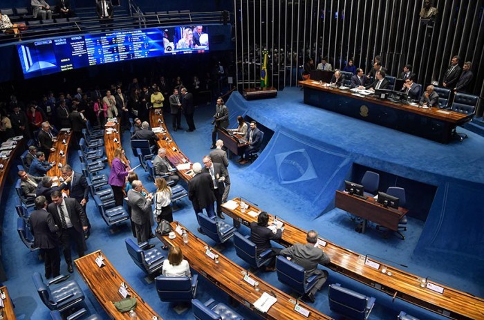 Senadores vão avaliar projeto que visa à conclusão de obras inacabadas ou paralisadas - Foto: Jonas Pereira/Agência Senado