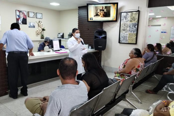 HJB encerra ações de campanha com palestras sobre diagnóstico precoce do câncer de mama e colo de útero
