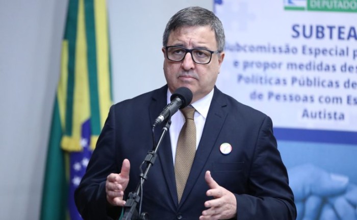 Relator da LDO de 2024 espera multiplicar recursos para atendimento a crianças autistas