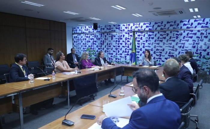 Novos integrantes do Conselho de Comunicação ressaltam a importância da participação popular no processo legislativo