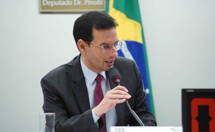 Instalada comissão especial sobre catástrofes climáticas