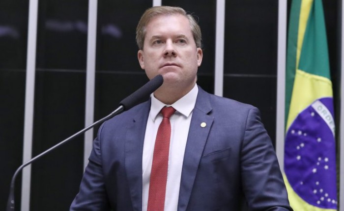 Projeto define regras para uso de imagens e obras por inteligência artificial