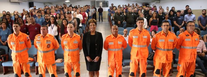 Sistema Socioeducativo forma servidores e colaboradores em curso de brigadista orgânico de incêndio