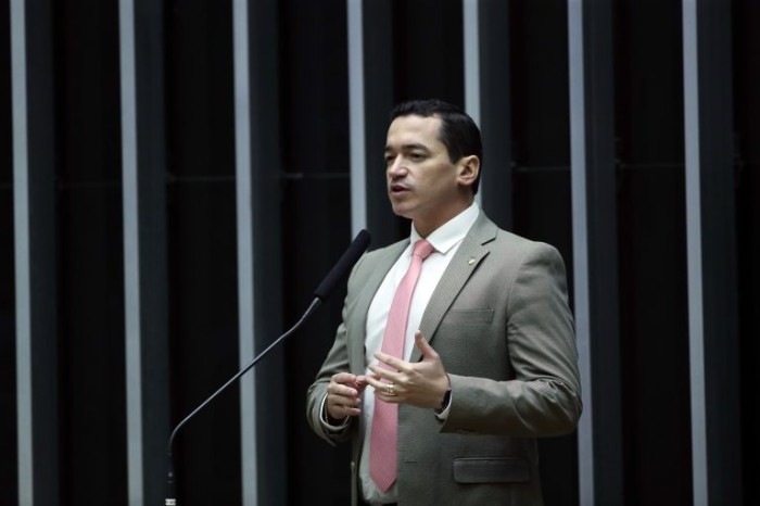 Comissão aprova projeto que garante desconto em passagem de ônibus para famílias de área rural