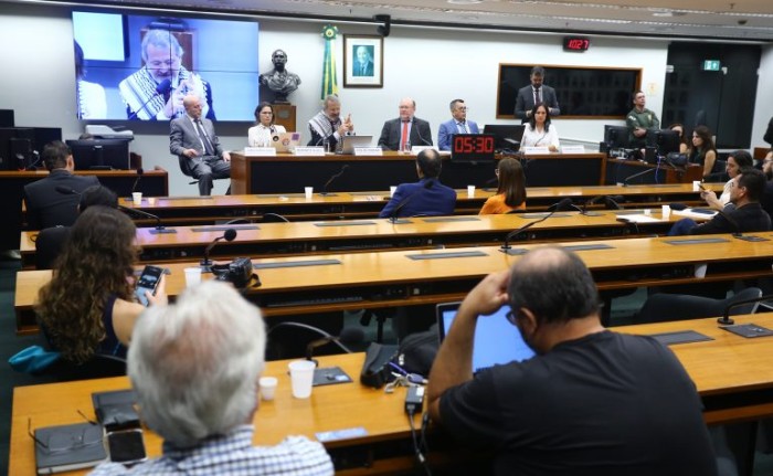 Apoiadores dos palestinos criticam atuação de Israel na Faixa de Gaza