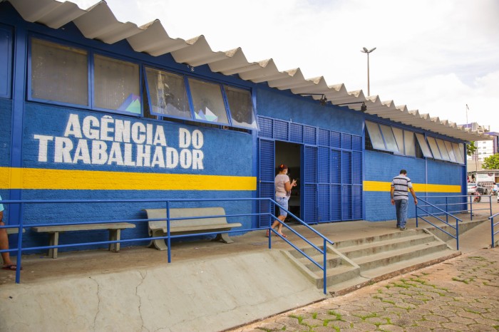 Agências do trabalhador oferecem 369 vagas de emprego nesta quarta (26)