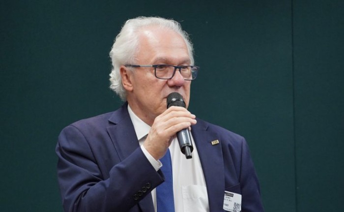 Presidente do Inep defende caráter técnico do Enem; oposição diz que prova tem viés ideológico