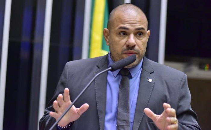 Comissão aprova isenção de IOF empréstimos para pessoas idosas ou com deficiência