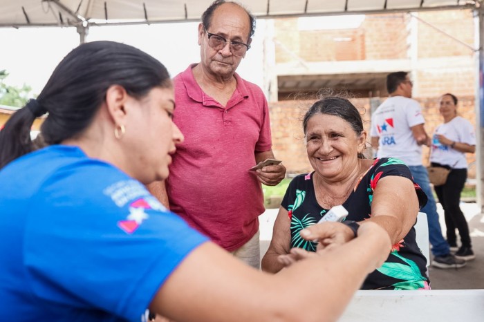 Estado atende mais de 15 mil pessoas com vários serviços em Ananindeua