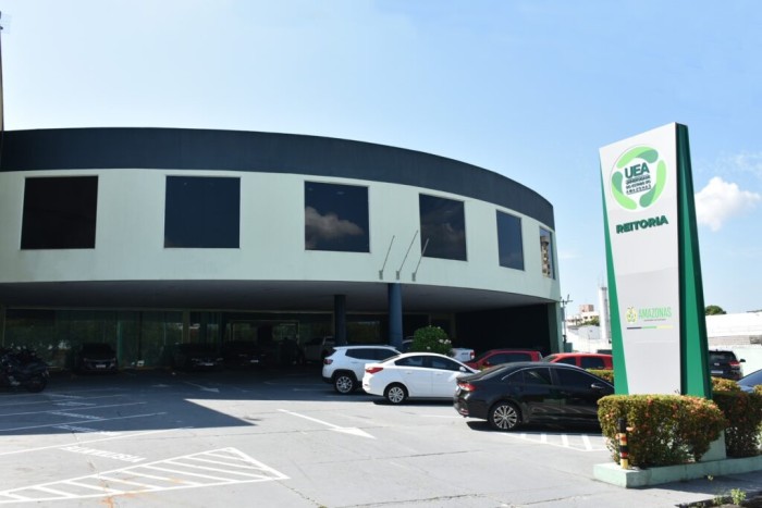 Ranking Folha: curso de Direito da UEA é o melhor do Amazonas