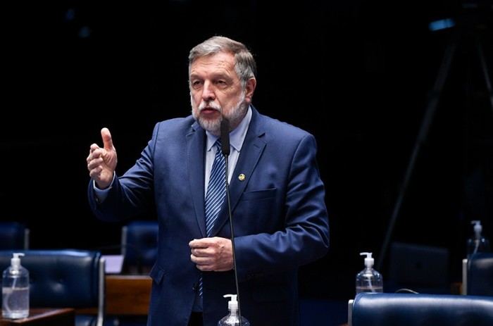 Flávio Arns repudia Hamas e ataques a Israel