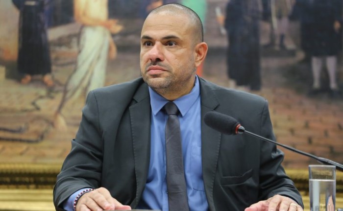 Comissão aprova projeto que cria sistema de videovigilância comunitária