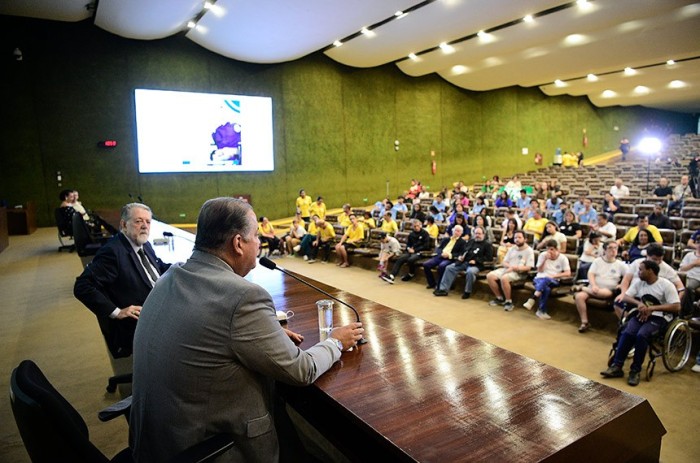 Festejo inclusivo marca celebração do Dia Internacional da Pessoa com Deficiência