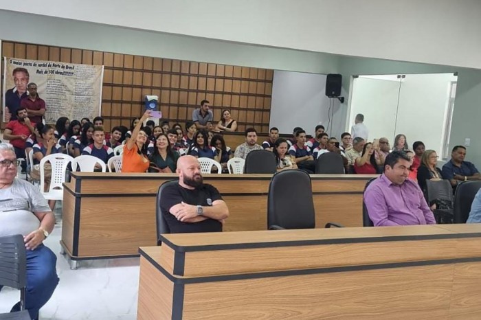 Editora Pública da Ioepa lança obra de cordéis em Santa Maria do Pará