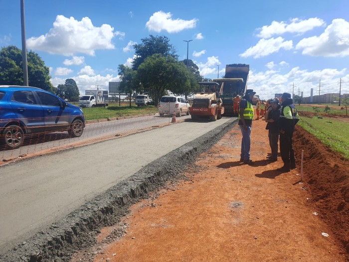 Frente de trabalho em trecho da DF-001 é ampliada a partir desta sexta