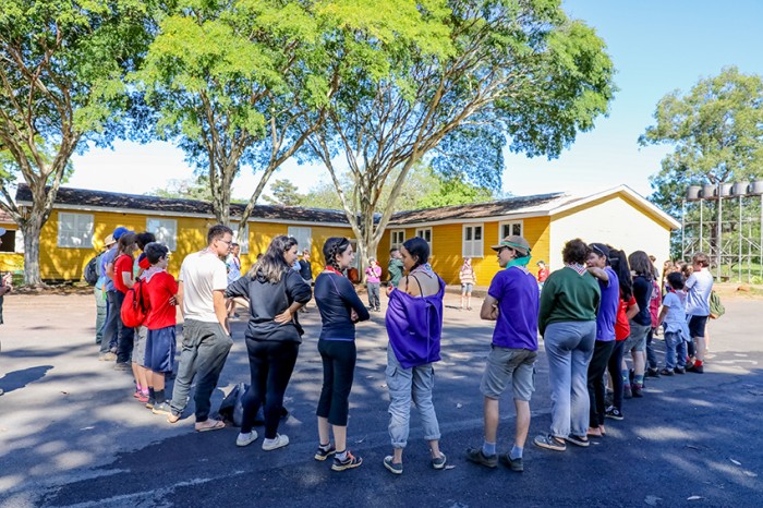 Museu Vivo da Memória Candanga recebe acampamento escoteiro