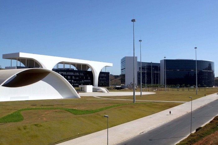 Sancionada reorganização administrativa que moderniza estrutura e gestão do Estado