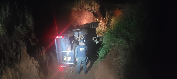 DOF recupera camioneta roubado no Rio de Janeiro