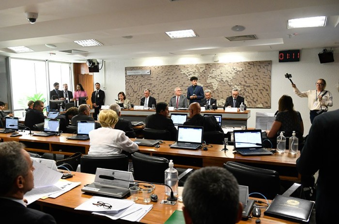 CRE fará nova rodada de sabatinas de diplomatas