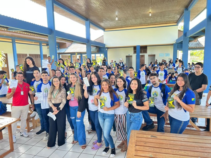 Procon leva educação para o consumo a escolas e instituições do estado