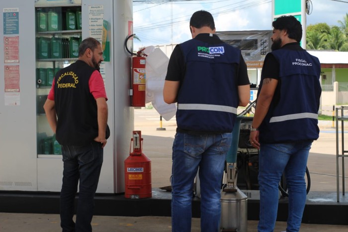 Programa Rota da Qualidade realiza fiscalizações em Sena Madureira