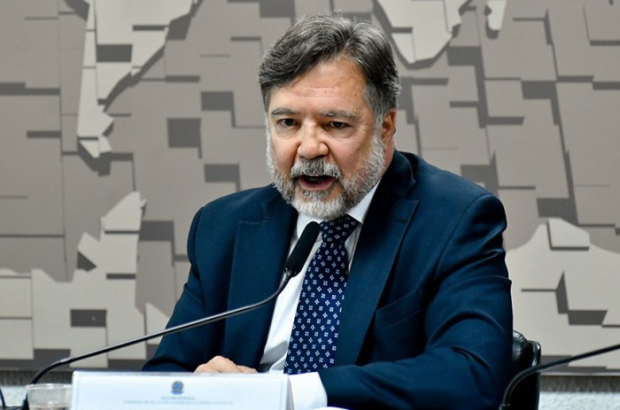 Brasil pode aumentar exportações para a Grécia, diz diplomata aprovado pela CRE