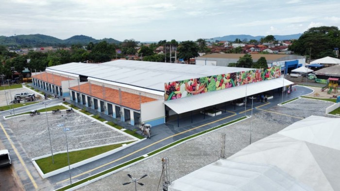 Em Xinguara, Feira Coberta entregue pelo Estado beneficia a produção rural