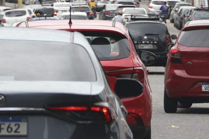 Veículos com finais de placa 76 a 96 podem ter descontos no IPVA até segunda (22) 