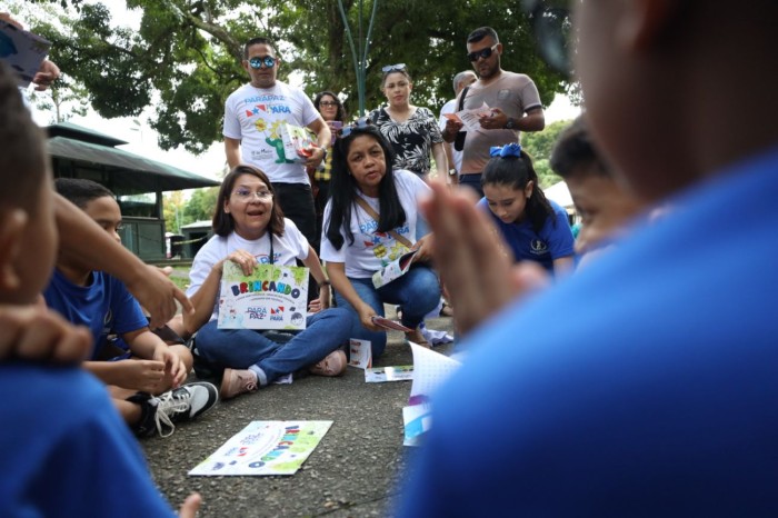 Governo do Estado oferece serviços ao público feminino na Praça da República