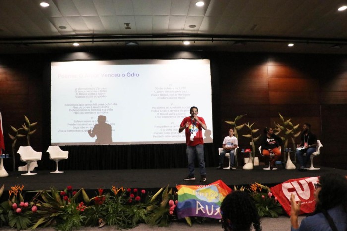 No segundo dia, 14ª Conferência Estadual de Saúde escolhe delegados e aprova regimento