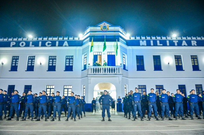 Polícia Militar do Acre comemora 107 anos de existência com formatura, condecoração e anúncio de novo concurso para oficiais
