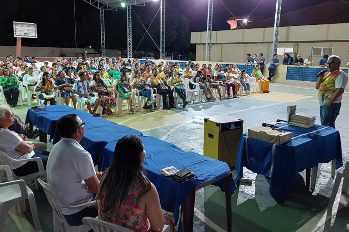 Professores participam de formação de arqueologia em Parque de Monte Alegre