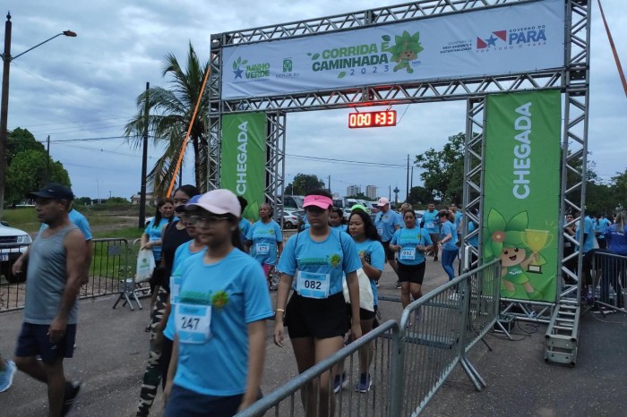 Corrida e caminhada atraíram centenas de pessoas ao Parque Estadual do Utinga