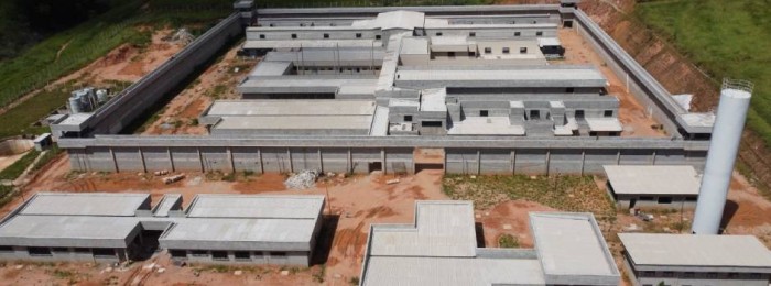 Governo de Minas vai concluir obras da Cadeia Pública de Ubá, na Zona da Mata