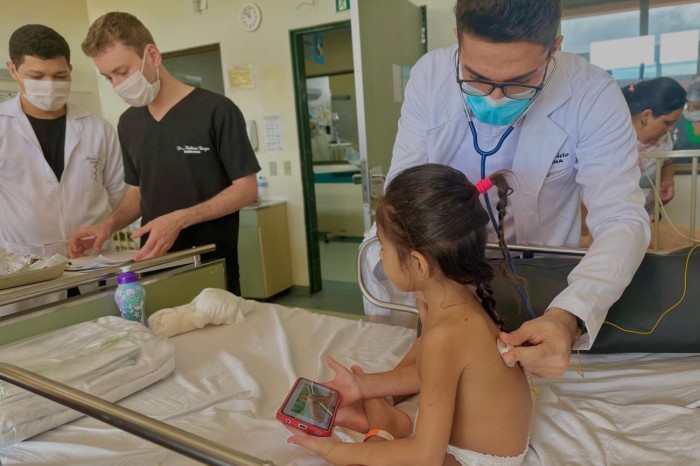 Especialistas do HRBA alertam sobre a gravidade da pneumonia em crianças