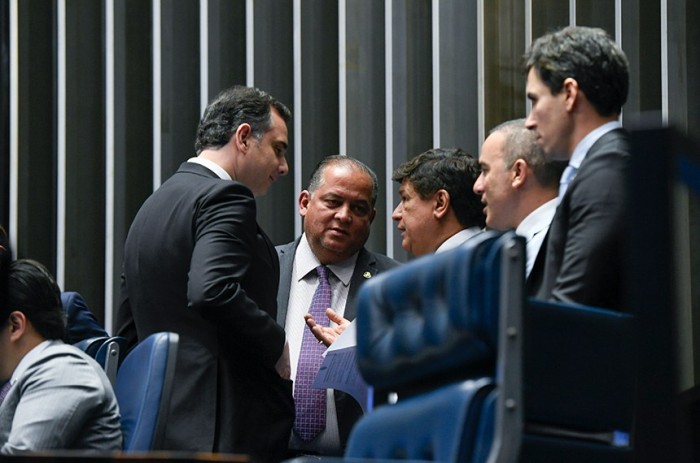 Senado cria Comissões de Comunicação, de Esporte e de Defesa da Democracia