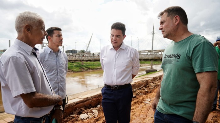 Governador Gladson Cameli inspeciona obra de recuperação do Calçadão da Gameleira
