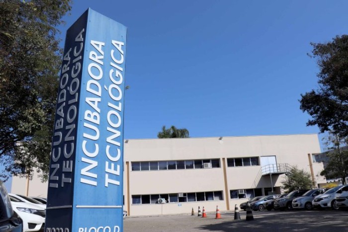 Centro de Estudos da Câmara adia apresentação de plano de trabalho sobre violência nas escolas