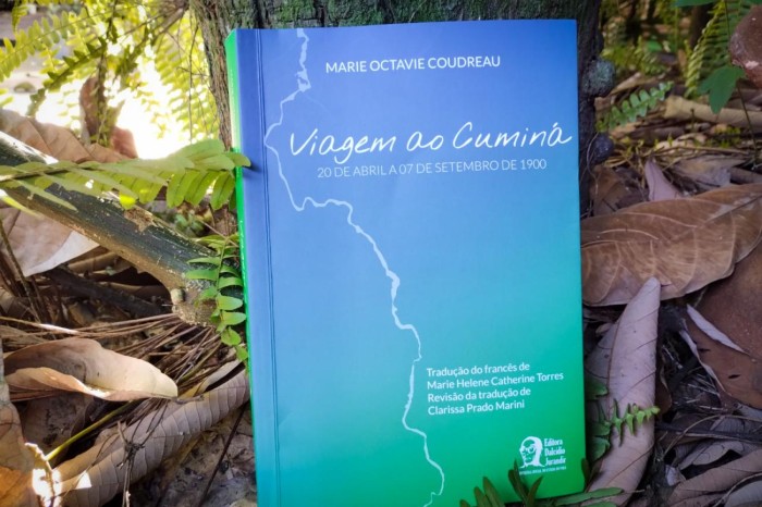 Editora da Ioepa entrega livro com relatos de viagem da primeira mulher a fotografar a Amazônia 