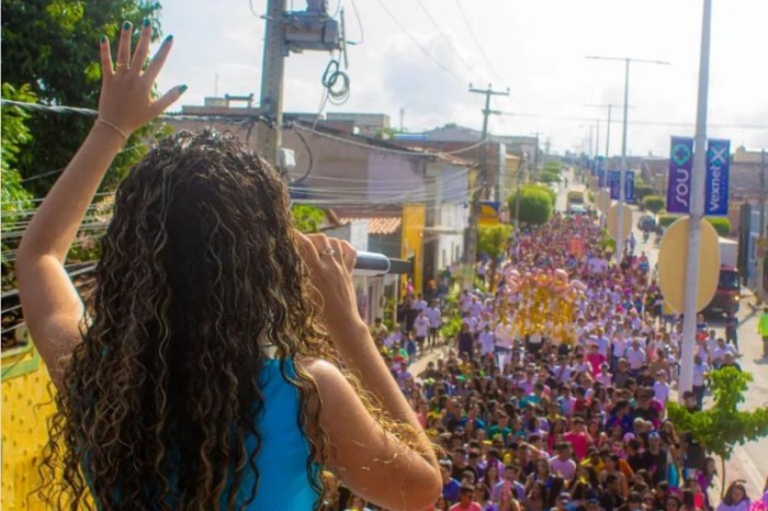 Lei classifica carnaval de Nova Russas, no sertão cearense, como manifestação cultural nacional