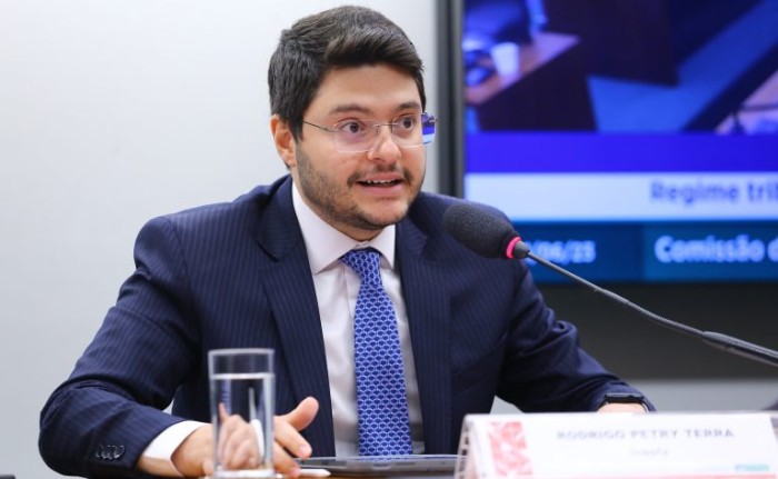 Relator defende projeto que devolve suspensão de PIS e Cofins para cooperativas de catadores
