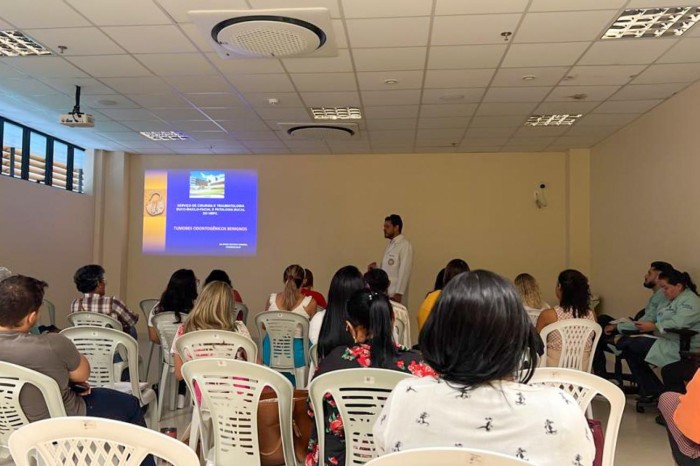 HRPC promove treinamento sobre detecção precoce de lesões na face e cavidade oral