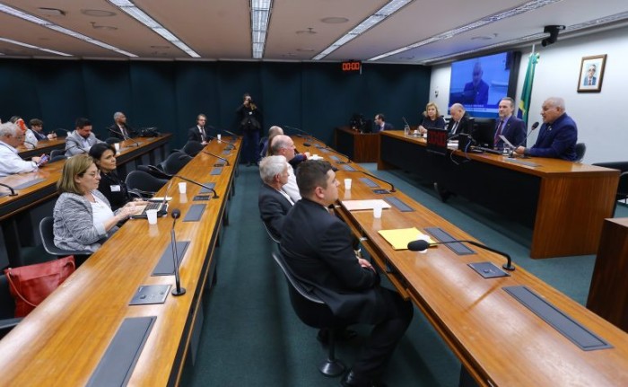 Especialistas defendem mudanças no próximo Plano Nacional de Educação
