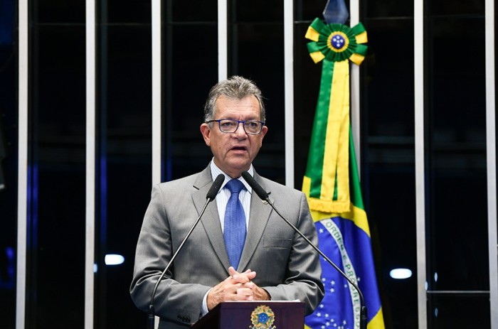 Laércio Oliveira critica Marinho por comparar terceirização a 'trabalho escravo'