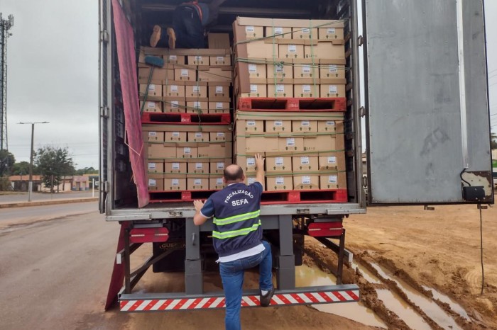 Secretaria de Estado da Fazenda apreende 20 toneladas de sabonetes em Dom Eliseu