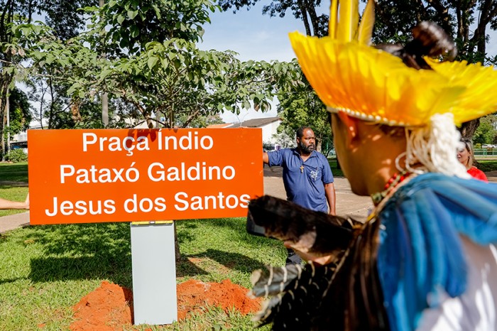 Praça Índio Pataxó Galdino Jesus dos Santos é reinaugurada